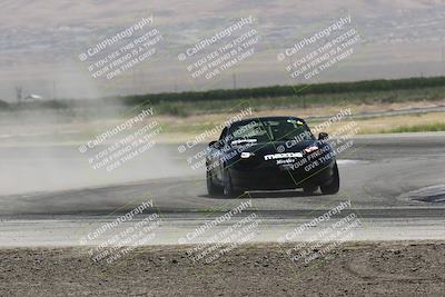 media/Jun-01-2024-CalClub SCCA (Sat) [[0aa0dc4a91]]/Group 3/Race/